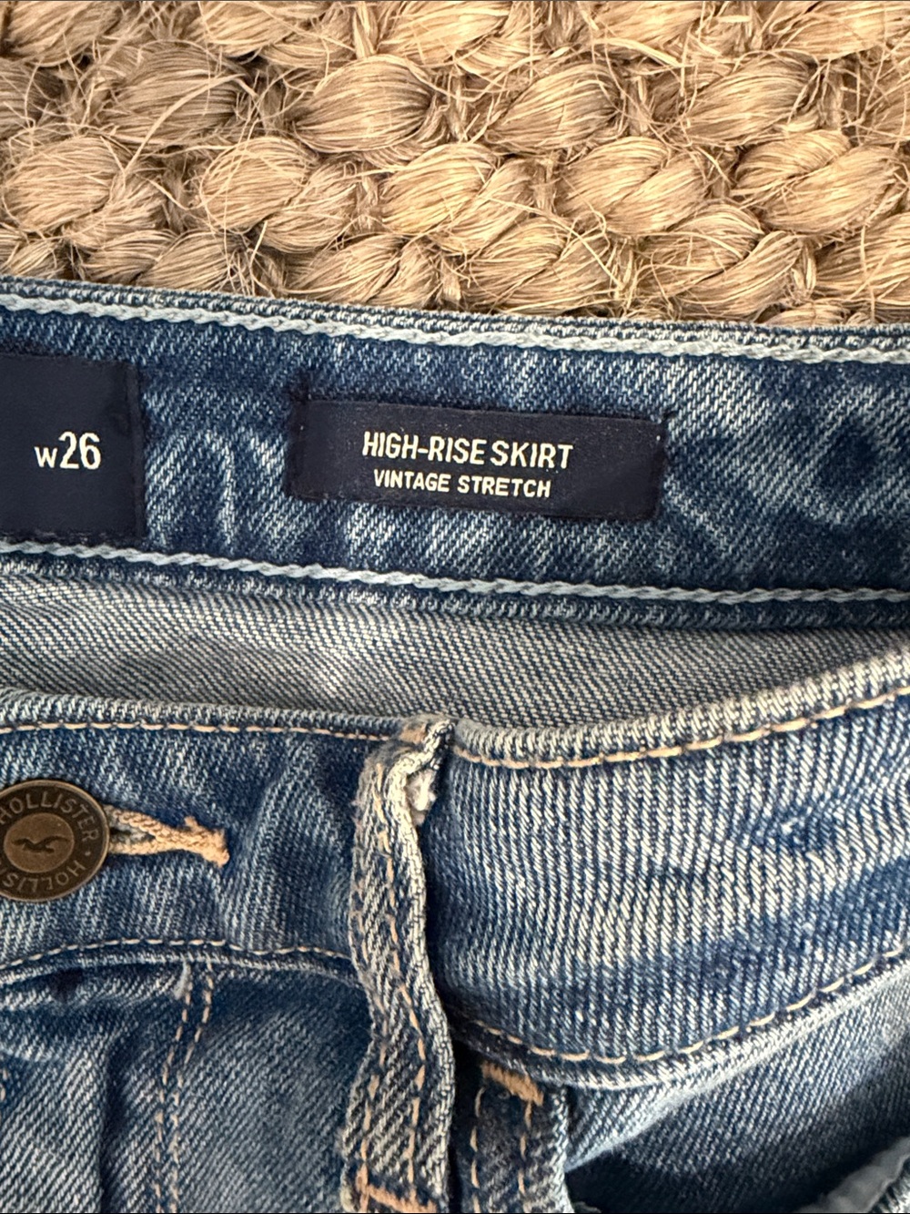 Hollister Ripped Light Blue Denim Mini Skirt - Picture 3 of 4